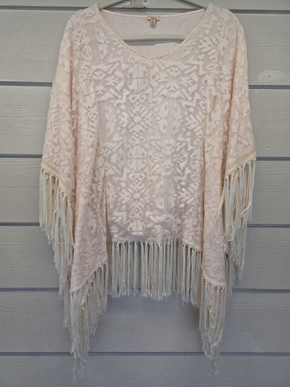 Reba Boho Western Poncho Style Fringed Edges Top Size Medium
